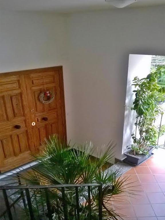 Estate4Home - Surreo Luxury B&B Frühstückspension *